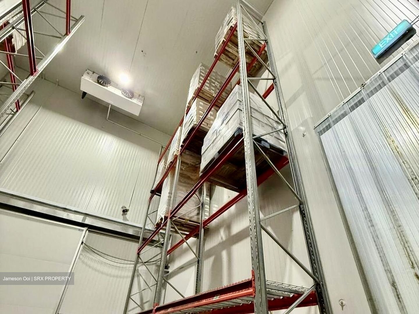 West Spring (D22), Warehouse #457543121